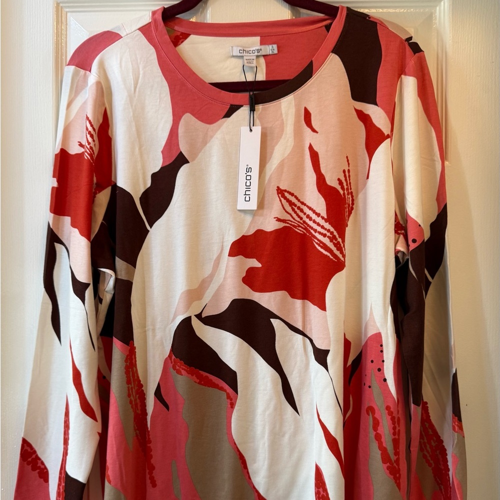 CHICO’S Touch Of Cool Fleur Layer Tee